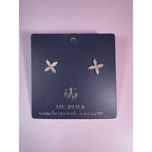 Hespera stud earrings